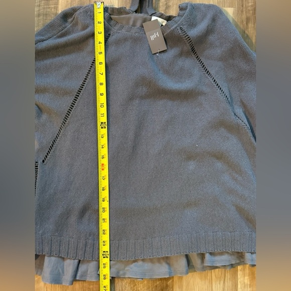 J.Jill Gray Knit Open-Back Sweater with Tie Detail Cozy Layered Long Sleeve NWT - Picture 7 of 8